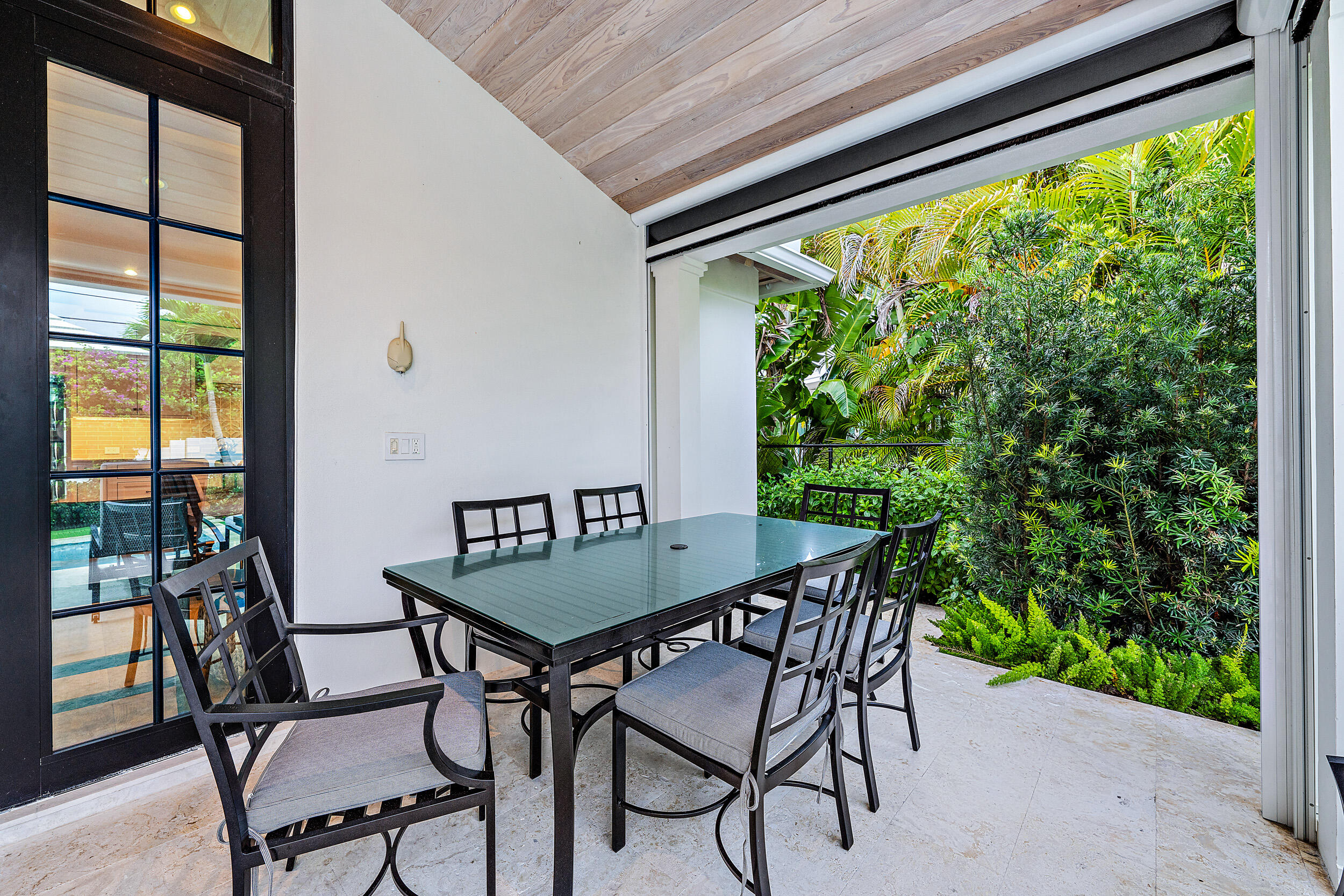 ROYAL PARK - Residential