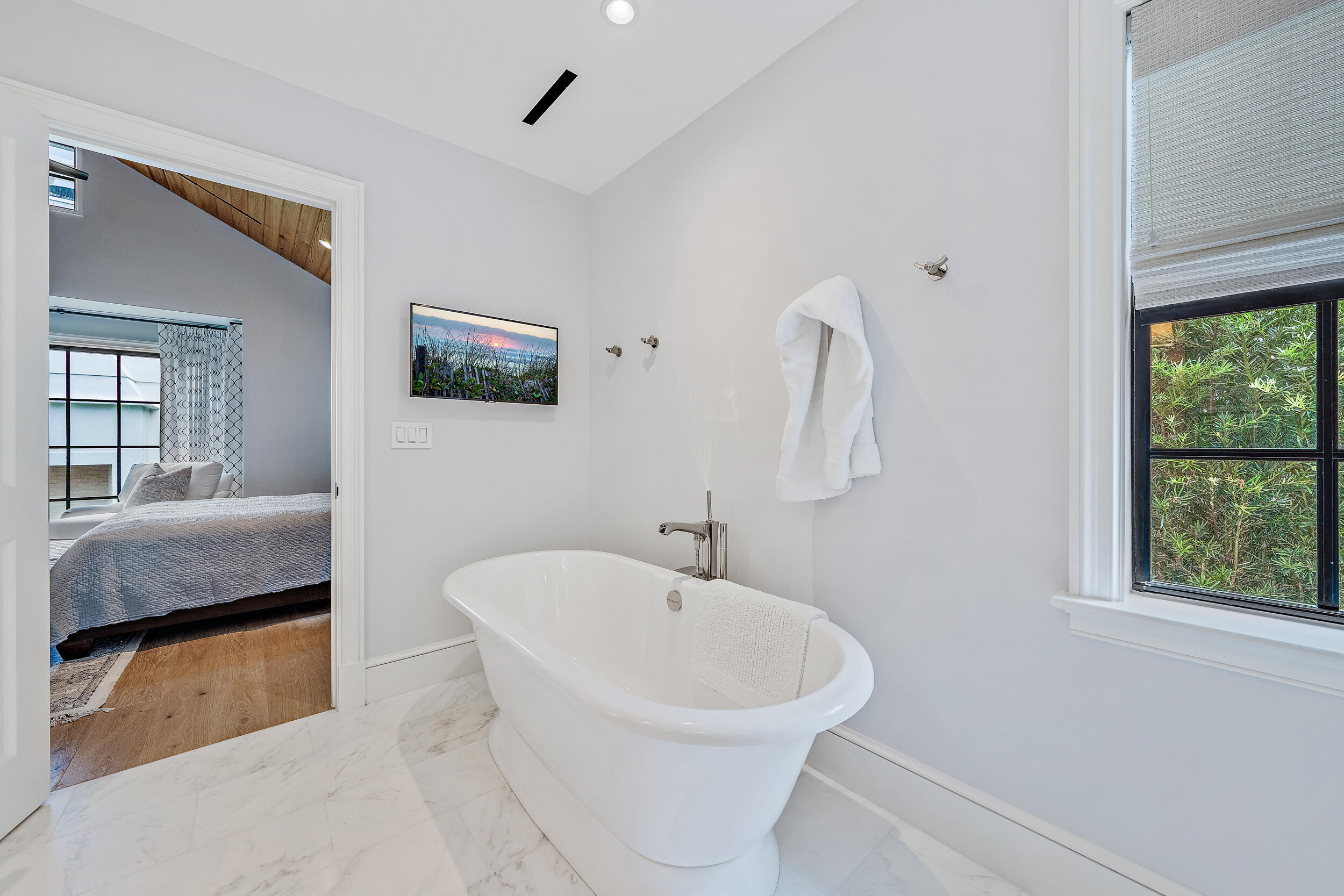 ROYAL PARK - Residential