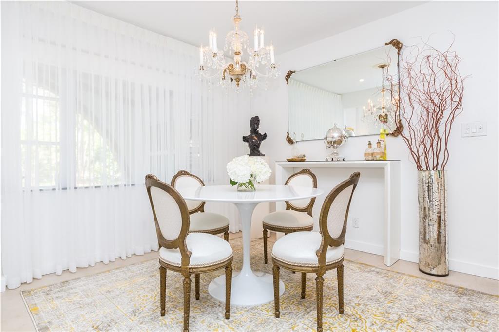 Utopia 3-29 B - Residential