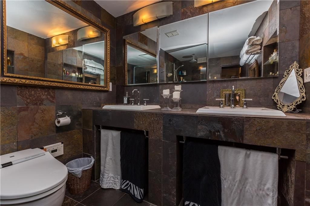 Utopia 3-29 B - Residential