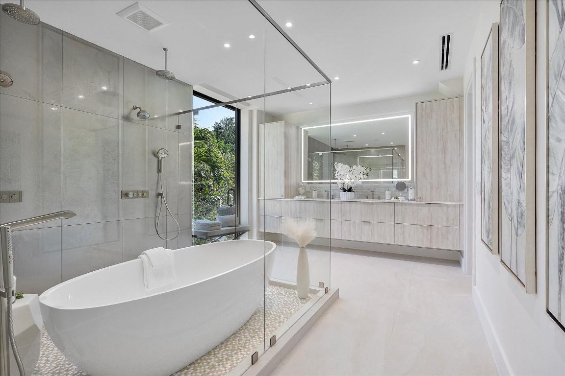 Rio Vista - Residential