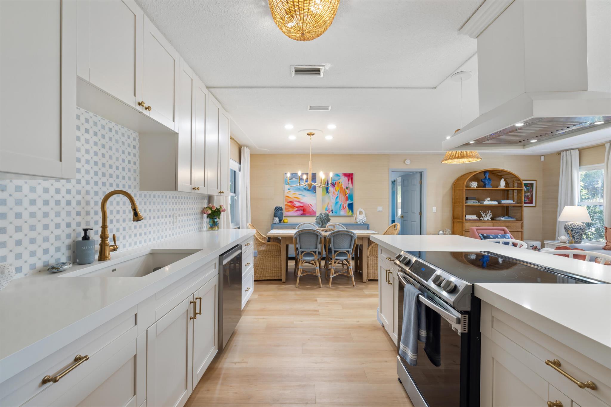 RIDGEWOOD ESTATES - Residential Lease