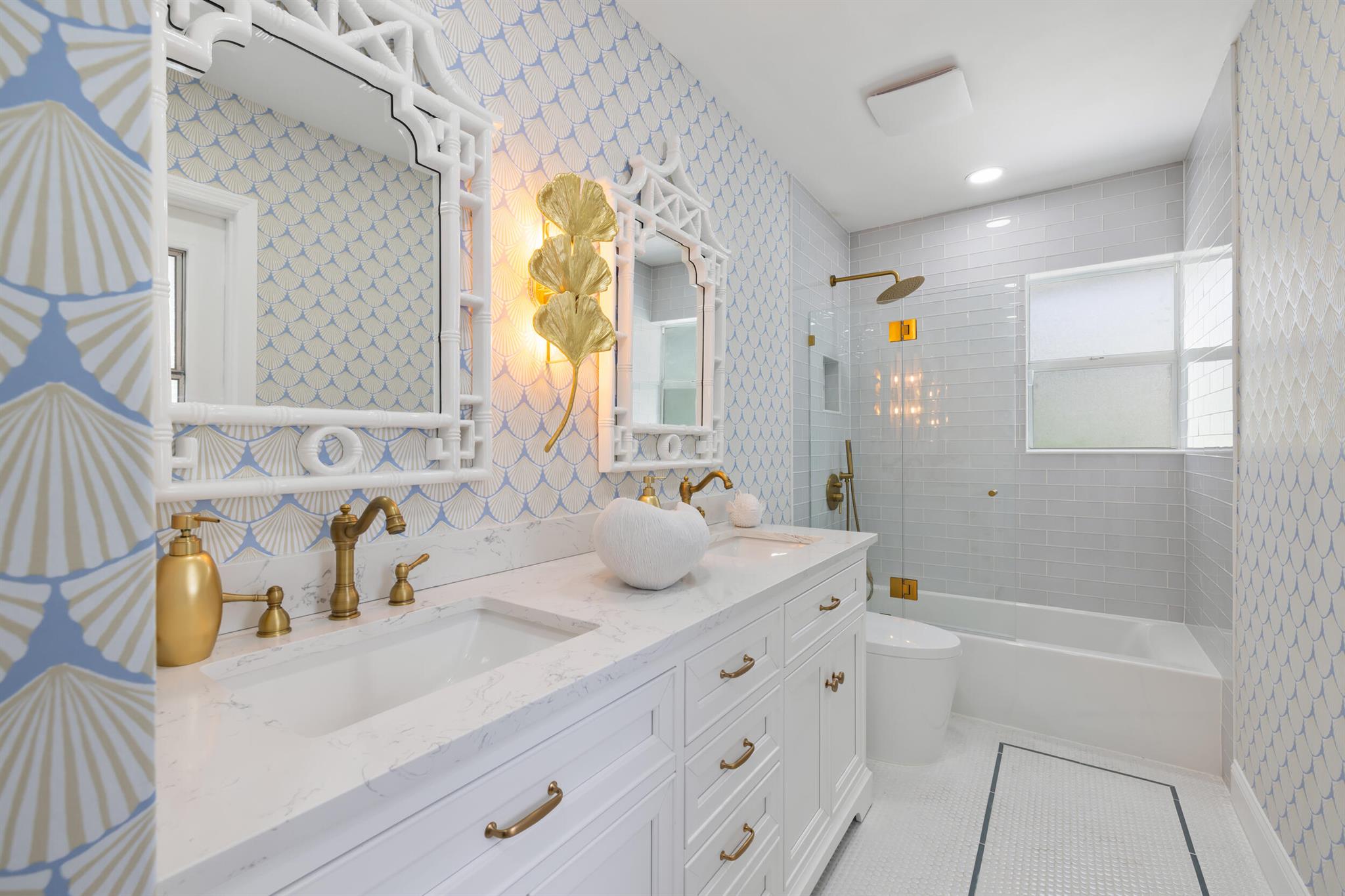 RIDGEWOOD ESTATES - Residential Lease