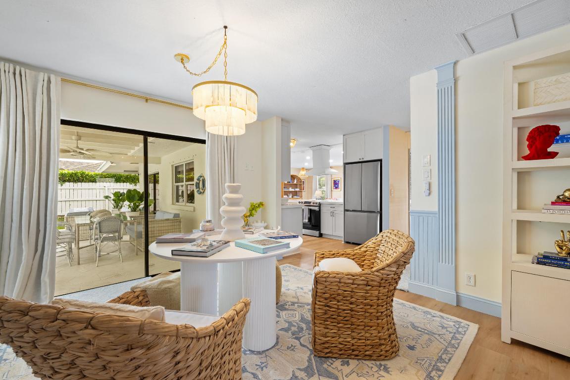 RIDGEWOOD ESTATES - Residential Lease