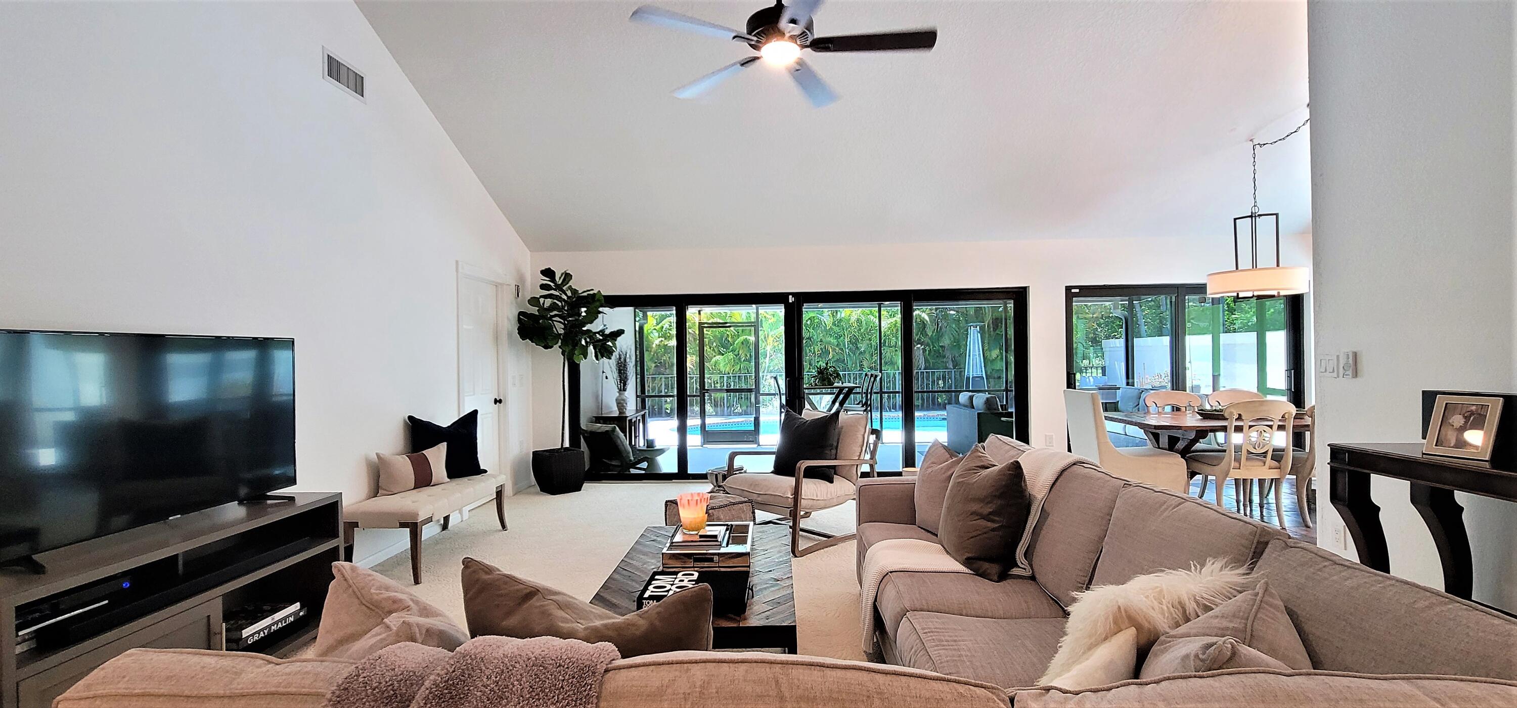 SARATOGA POINTE - Residential