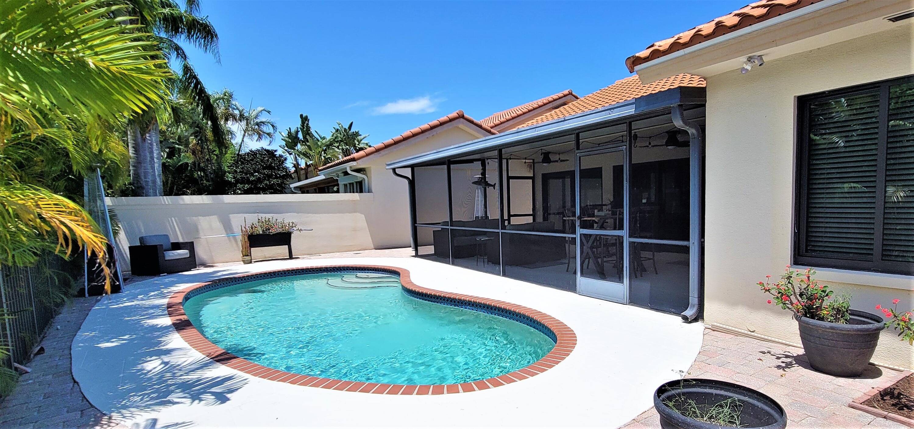 SARATOGA POINTE - Residential