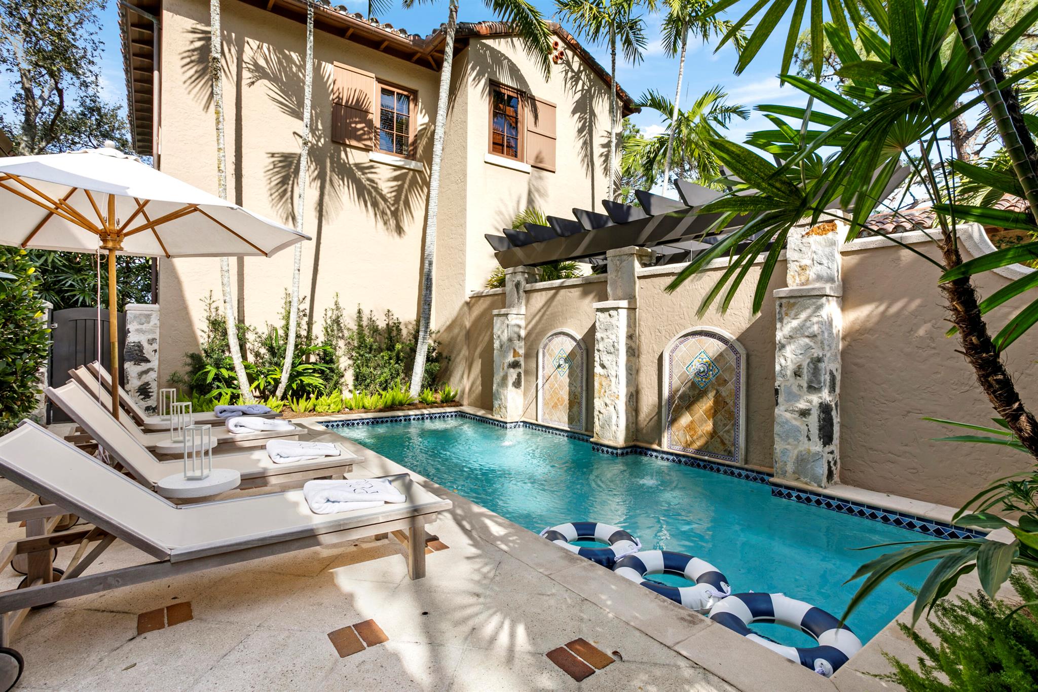 BEARS CLUB VILLAS CONDO - Residential