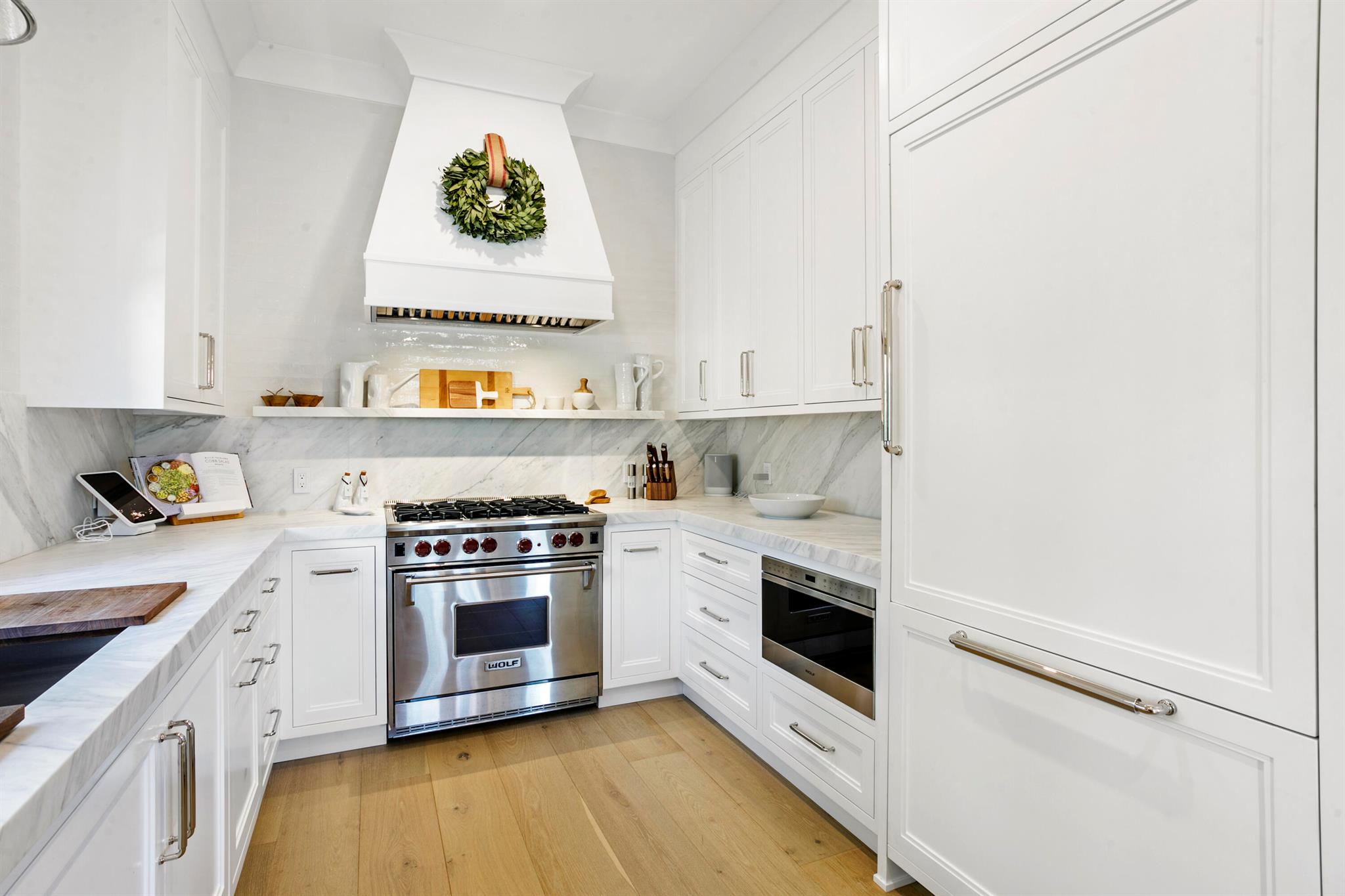 BEARS CLUB VILLAS CONDO - Residential