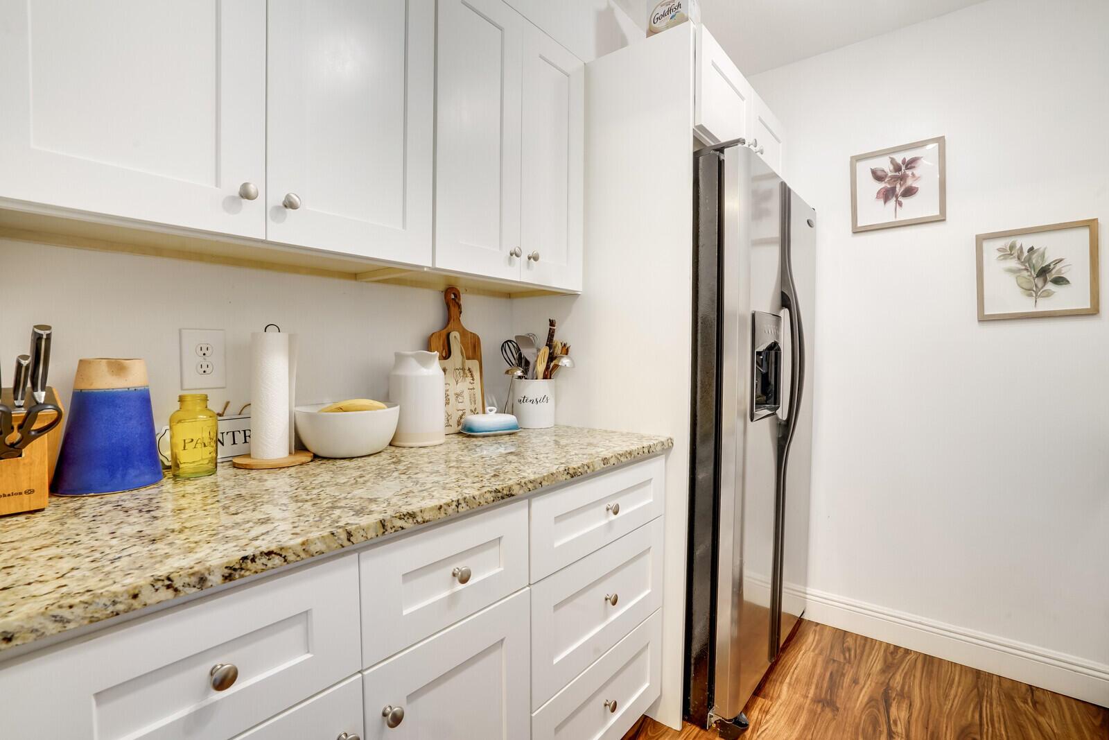 PALM BEACH GARDENS ESTATES - Residential