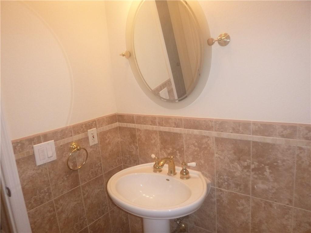 Lakeview Heights 2 45-31 - Residential