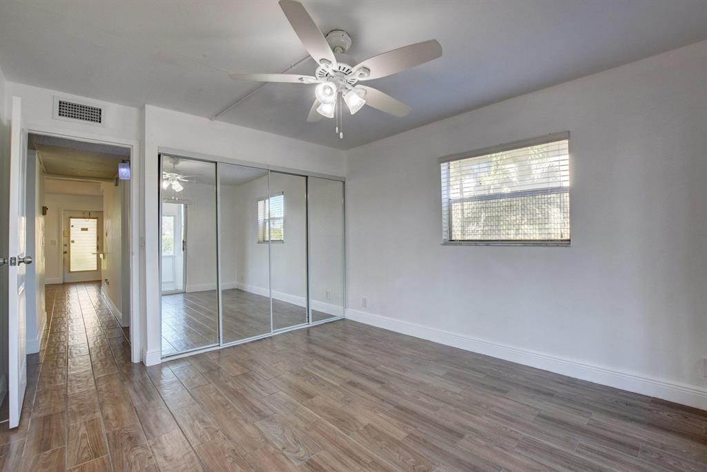 KINGS POINT SAXONY CONDOS - Residential Lease