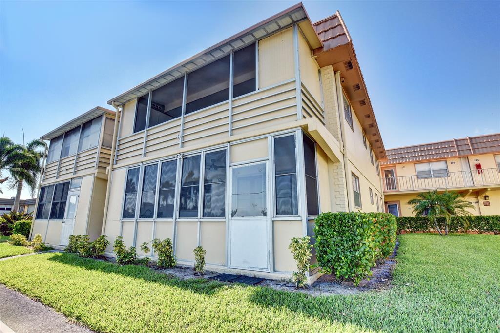 KINGS POINT SAXONY CONDOS - Residential Lease