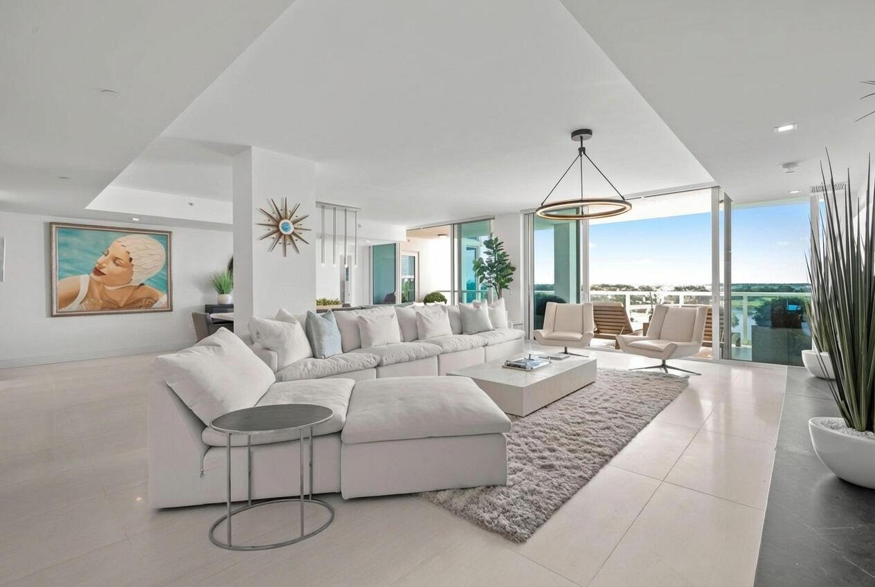 AKOYA AT BOCA WEST COUNTRY CLUB CONDO - Residential