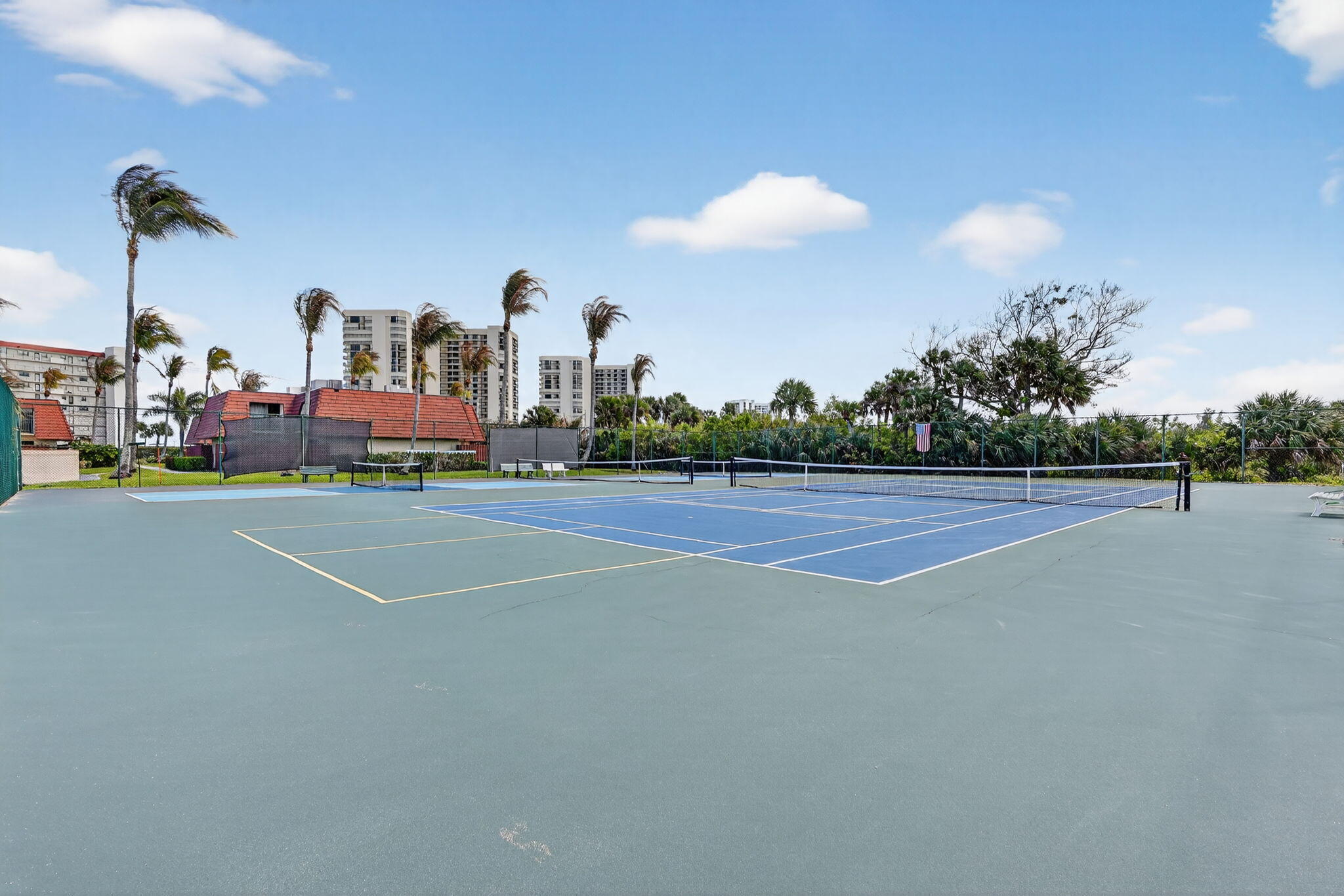 ISLAND VILLAGE PHASE II - Residential