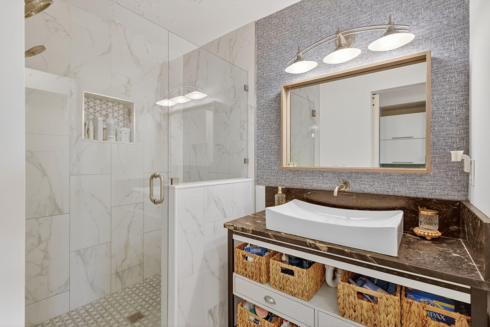 ISLAND VILLAGE PHASE II - Residential