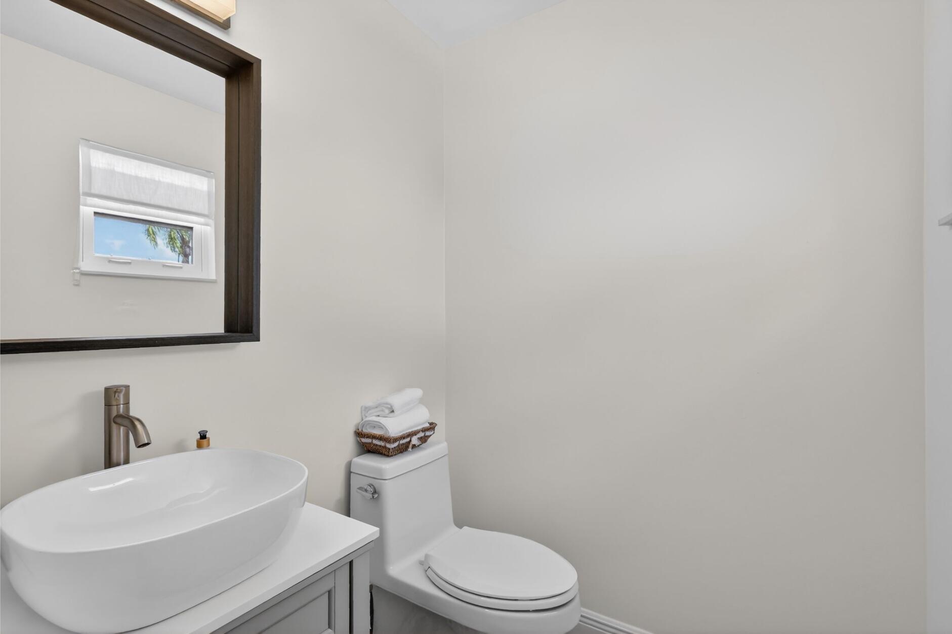 ISLAND VILLAGE PHASE II - Residential