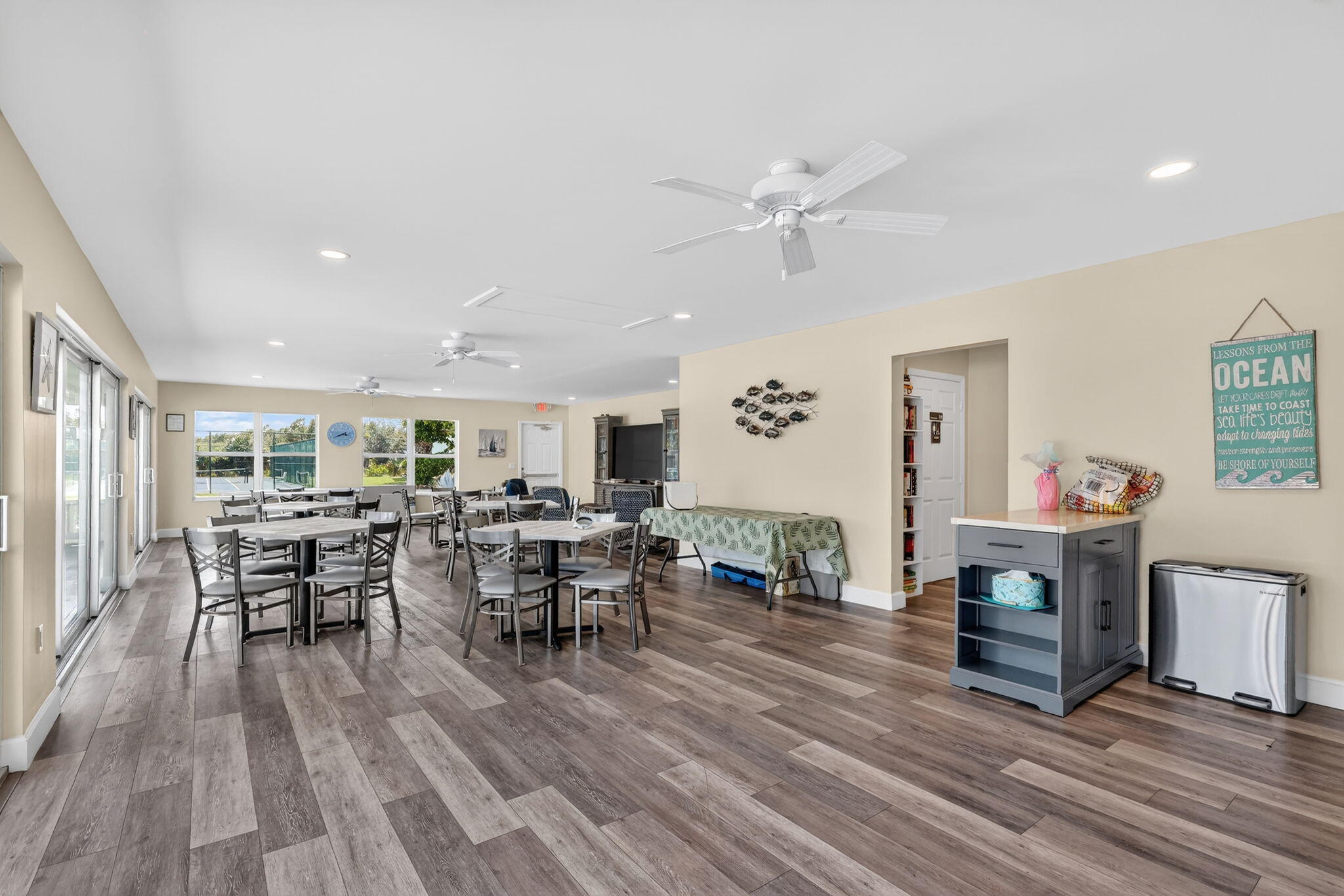 ISLAND VILLAGE PHASE II - Residential