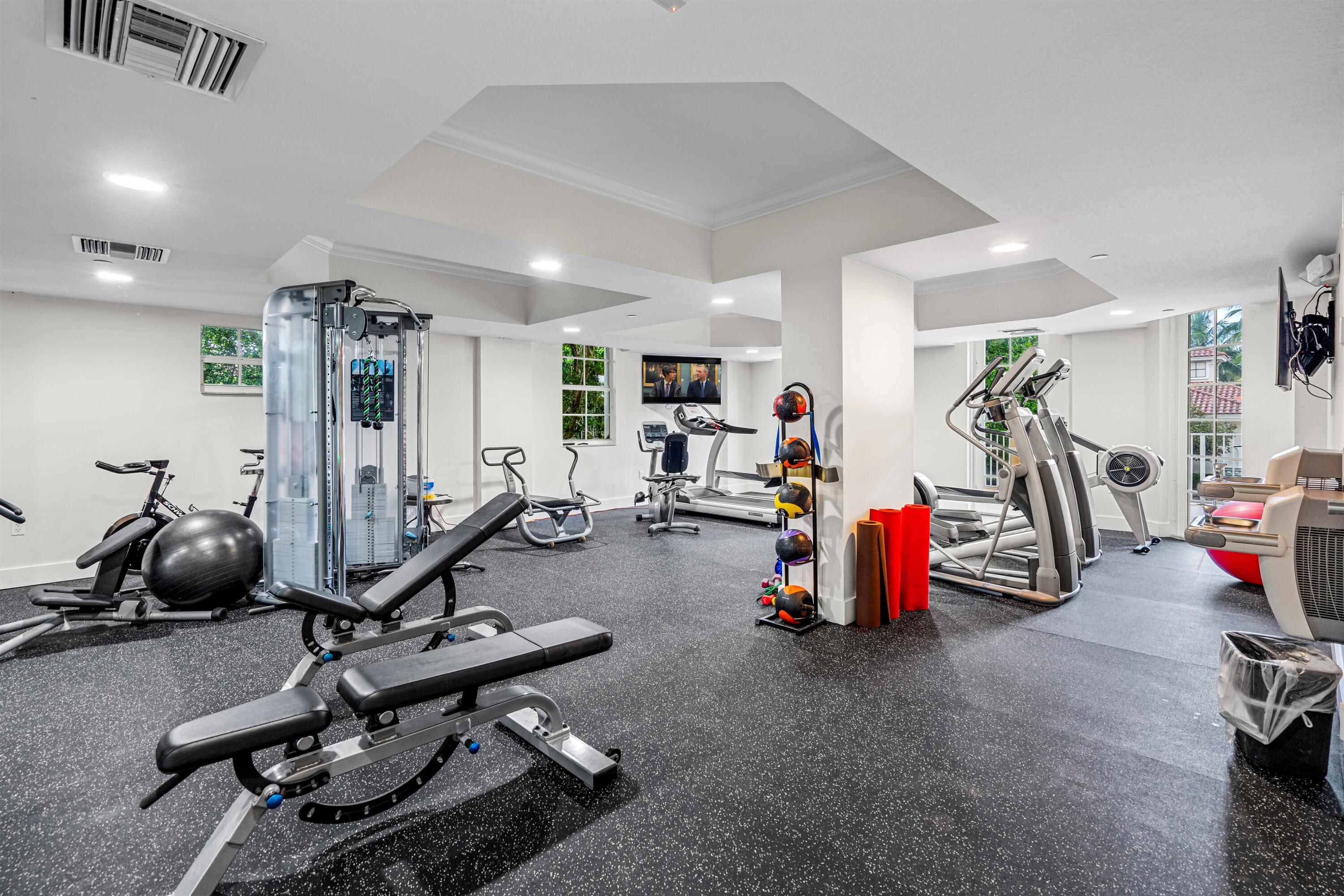 1200 HILLSBORO MILE CONDO - Residential