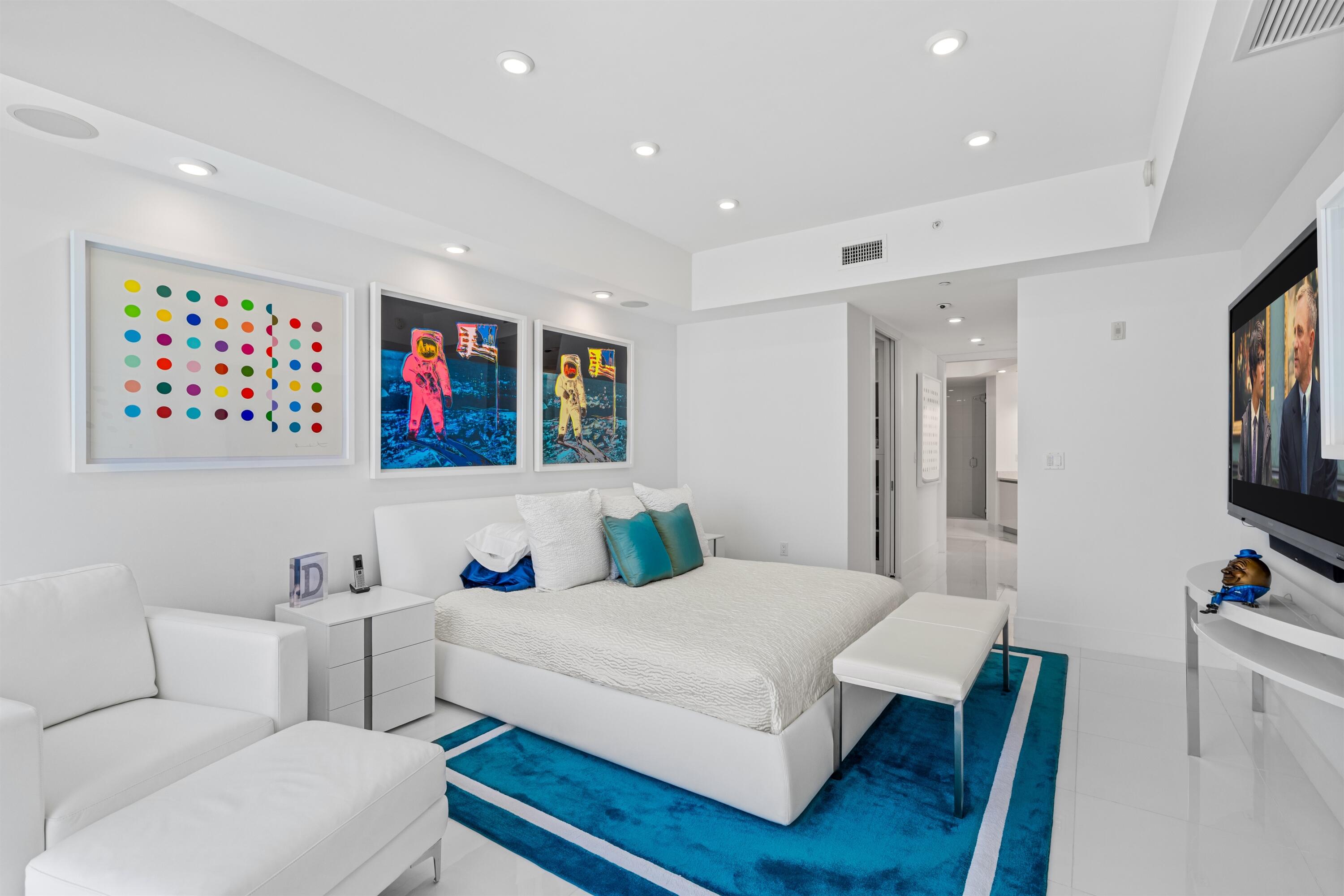 1200 HILLSBORO MILE CONDO - Residential