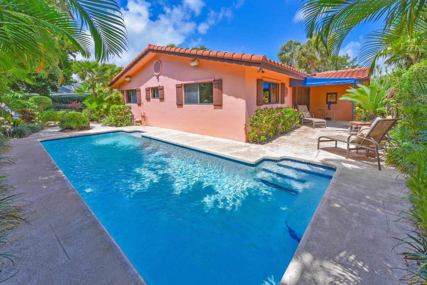 TUNISON PALMS - Residential