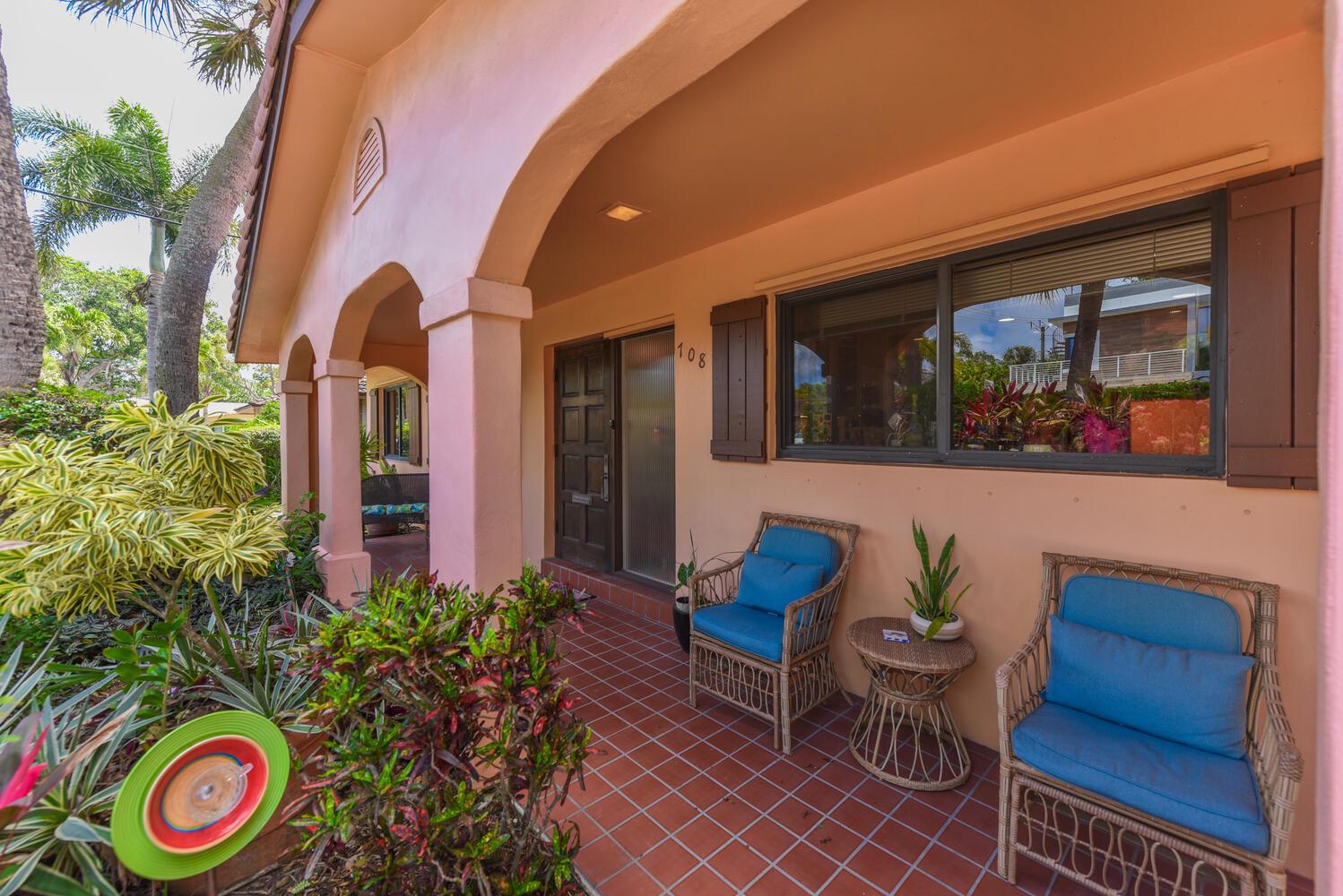 TUNISON PALMS - Residential