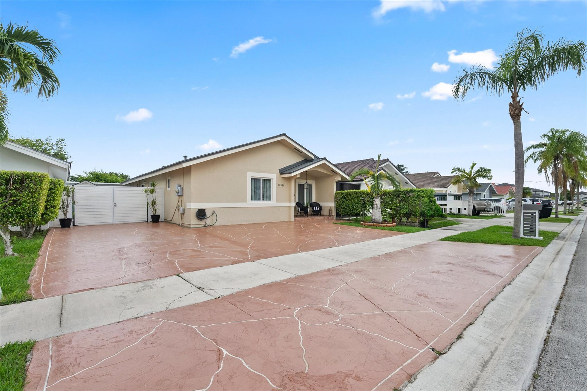18353 SW 136th Ave