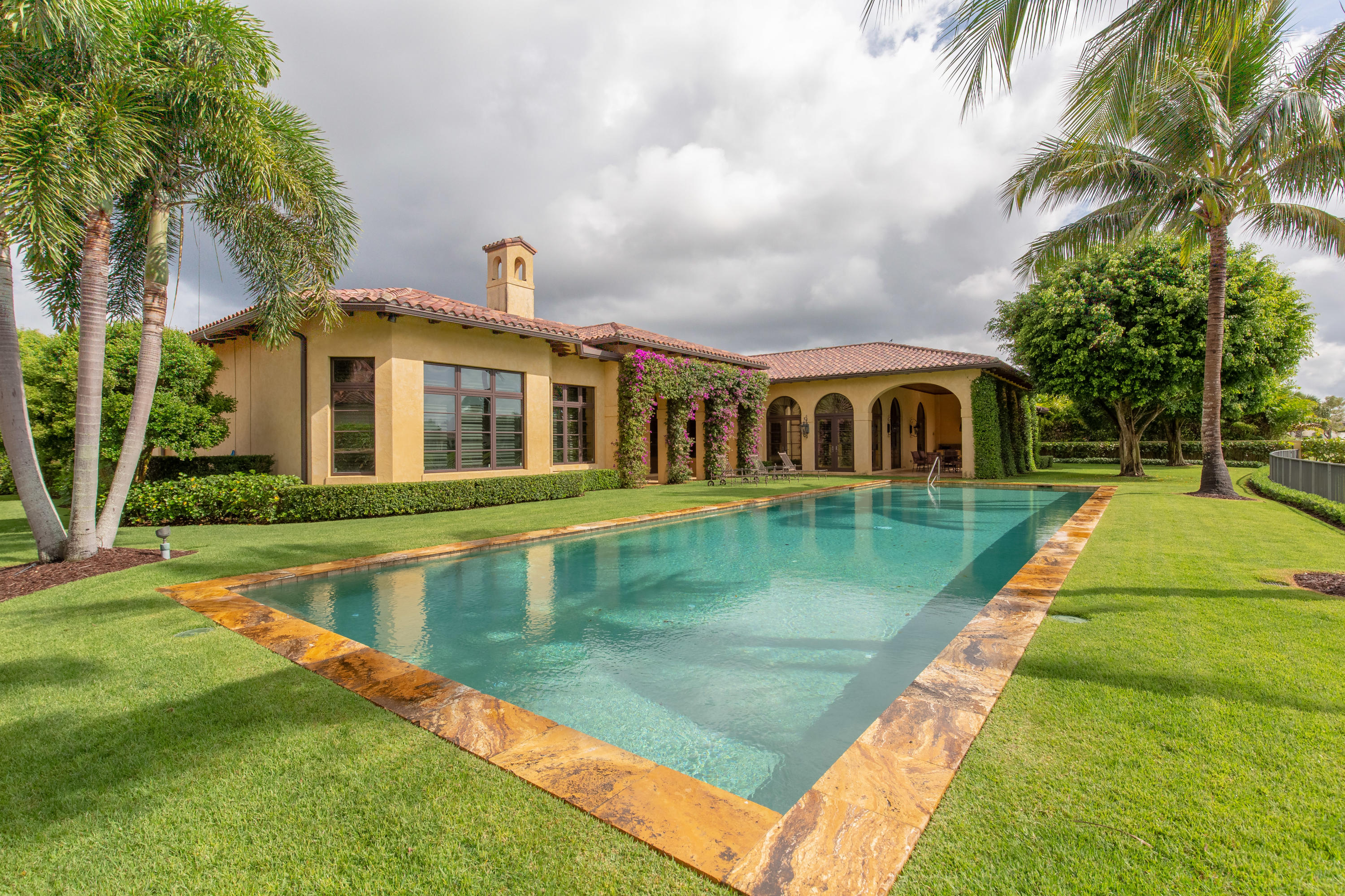 CYPRESS ISLAND OF PALM BEACH POLO & COUN - Residential