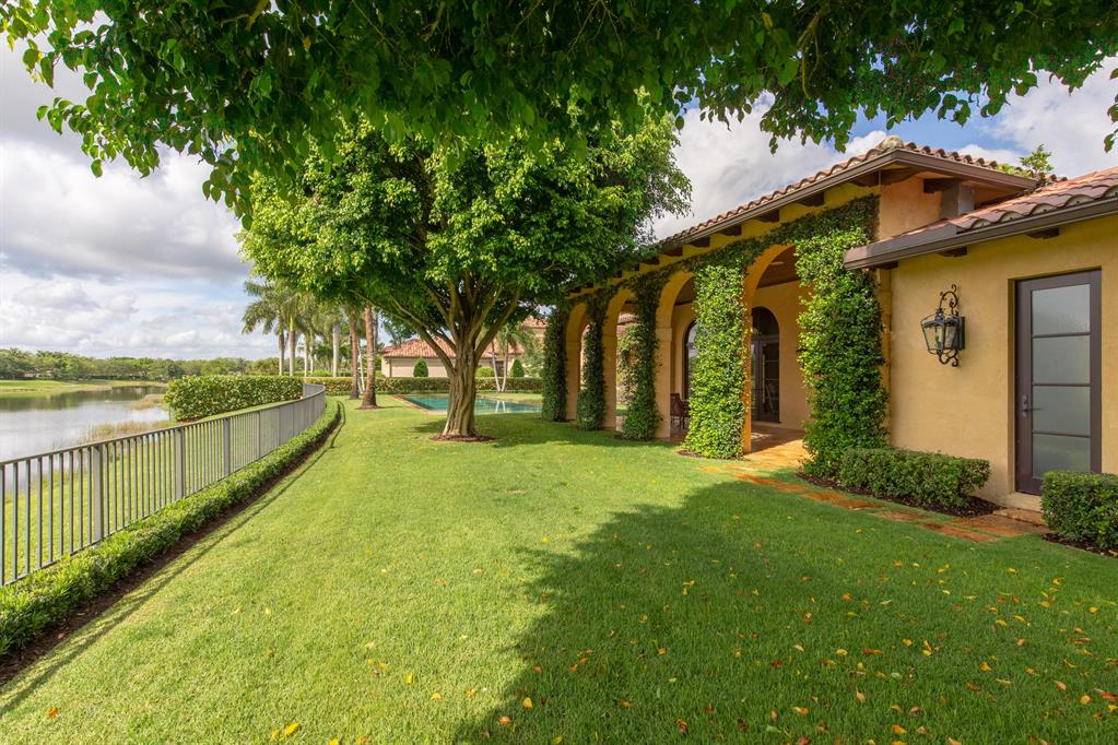 CYPRESS ISLAND OF PALM BEACH POLO & COUN - Residential