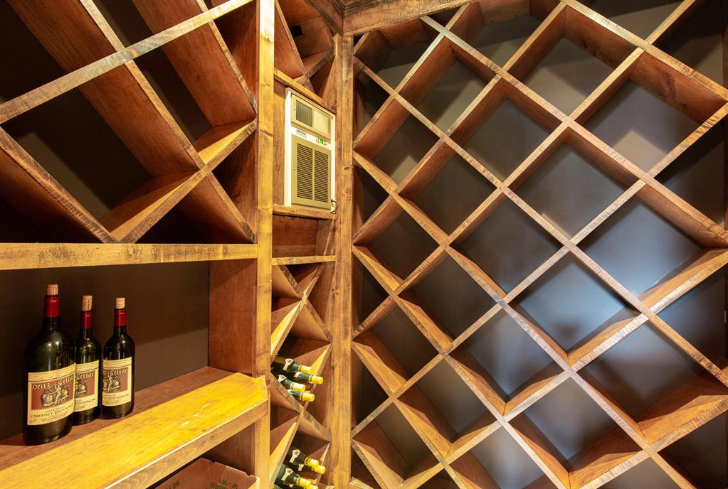 CYPRESS ISLAND OF PALM BEACH POLO & COUN - Residential