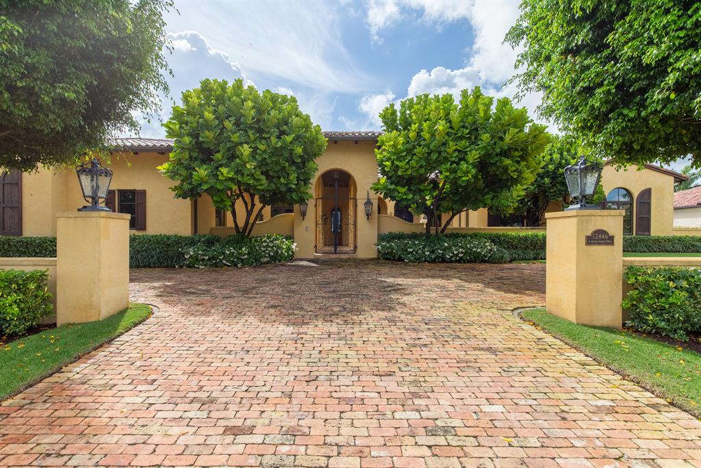 CYPRESS ISLAND OF PALM BEACH POLO & COUN - Residential