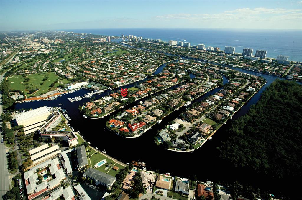 ROYAL PALM YACHT & COUNTR - Residential