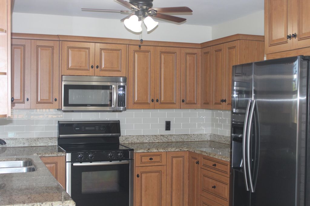 Photo of 1428 SW 1st Avenue, Deerfield Beach, FL 33441 (MLS # B26030524)