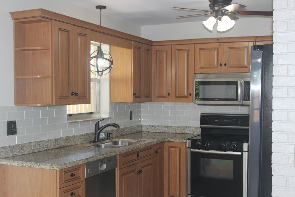 Photo of 1428 SW 1st Avenue, Deerfield Beach, FL 33441 (MLS # B26030524)