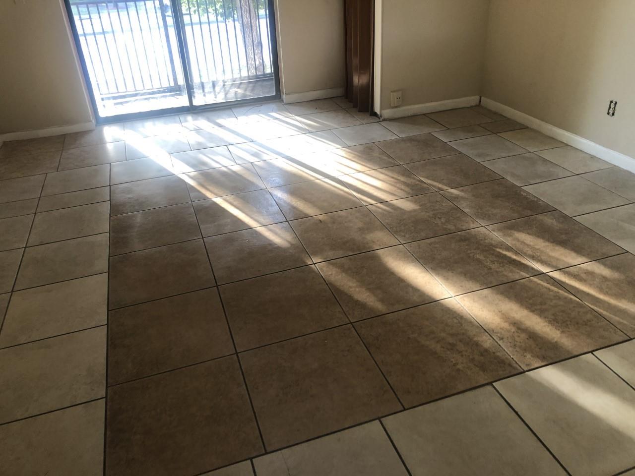 3700 NW 116th Ter