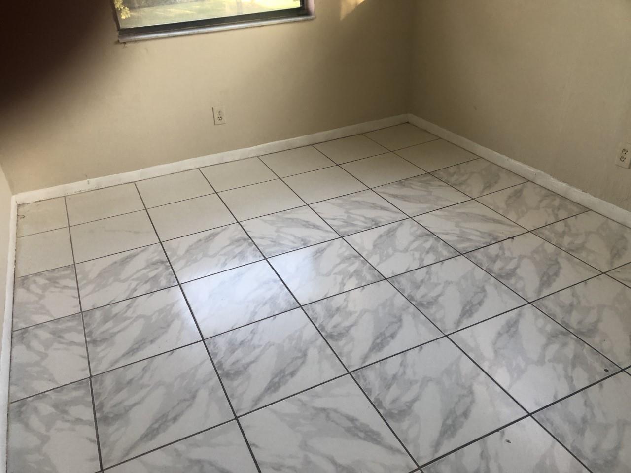 3700 NW 116th Ter