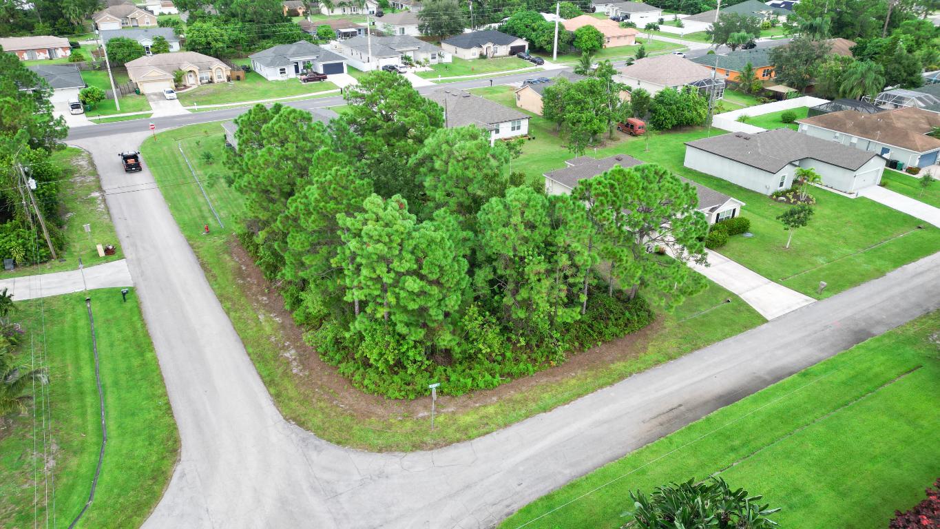 Port St Lucie Sec 33 - Land