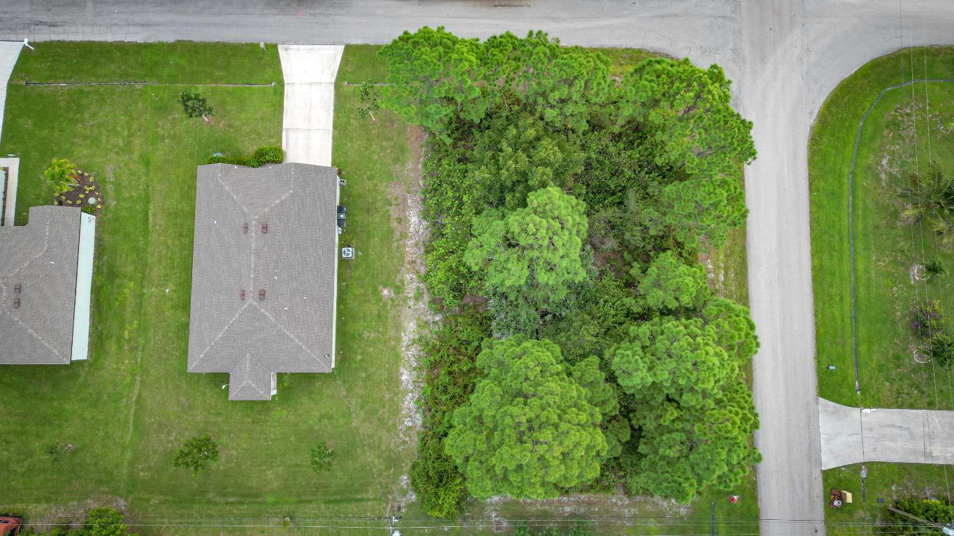 Port St Lucie Sec 33 - Land