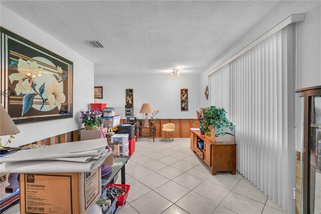 Davis Isles - Residential