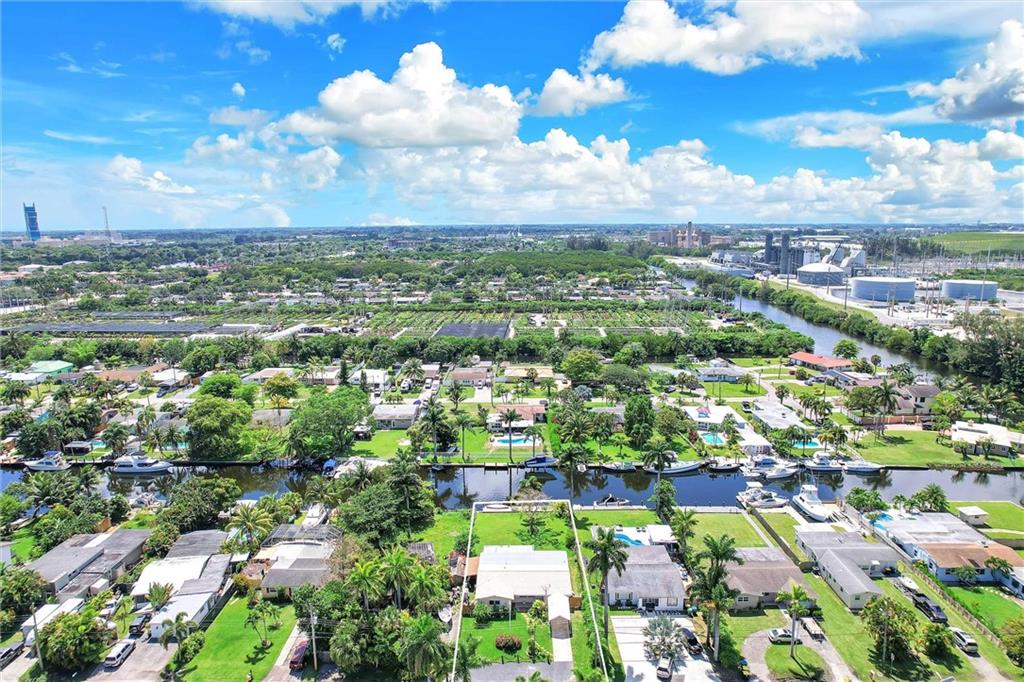 Davis Isles - Residential