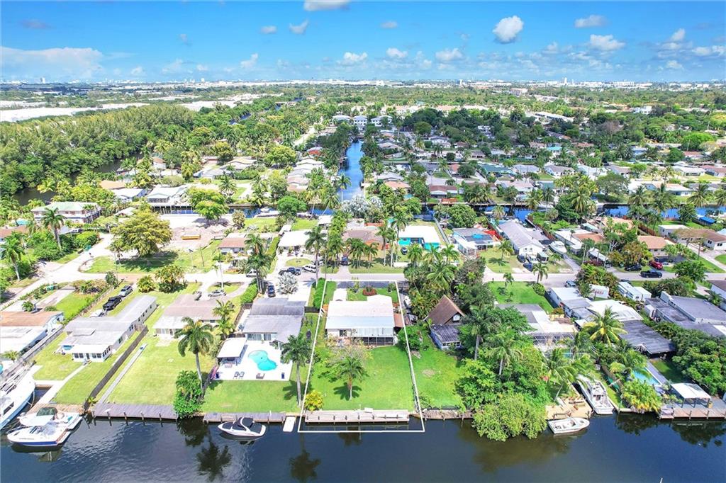 Davis Isles - Residential