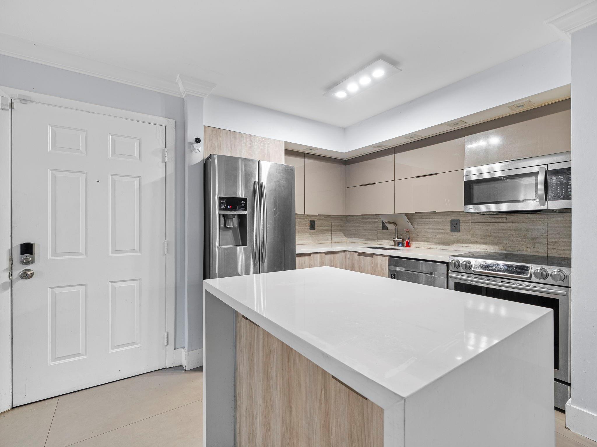 Carmel at California club - Residential