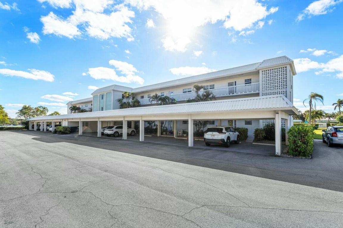 WATERWAY BEACH CONDOS - Residential Lease