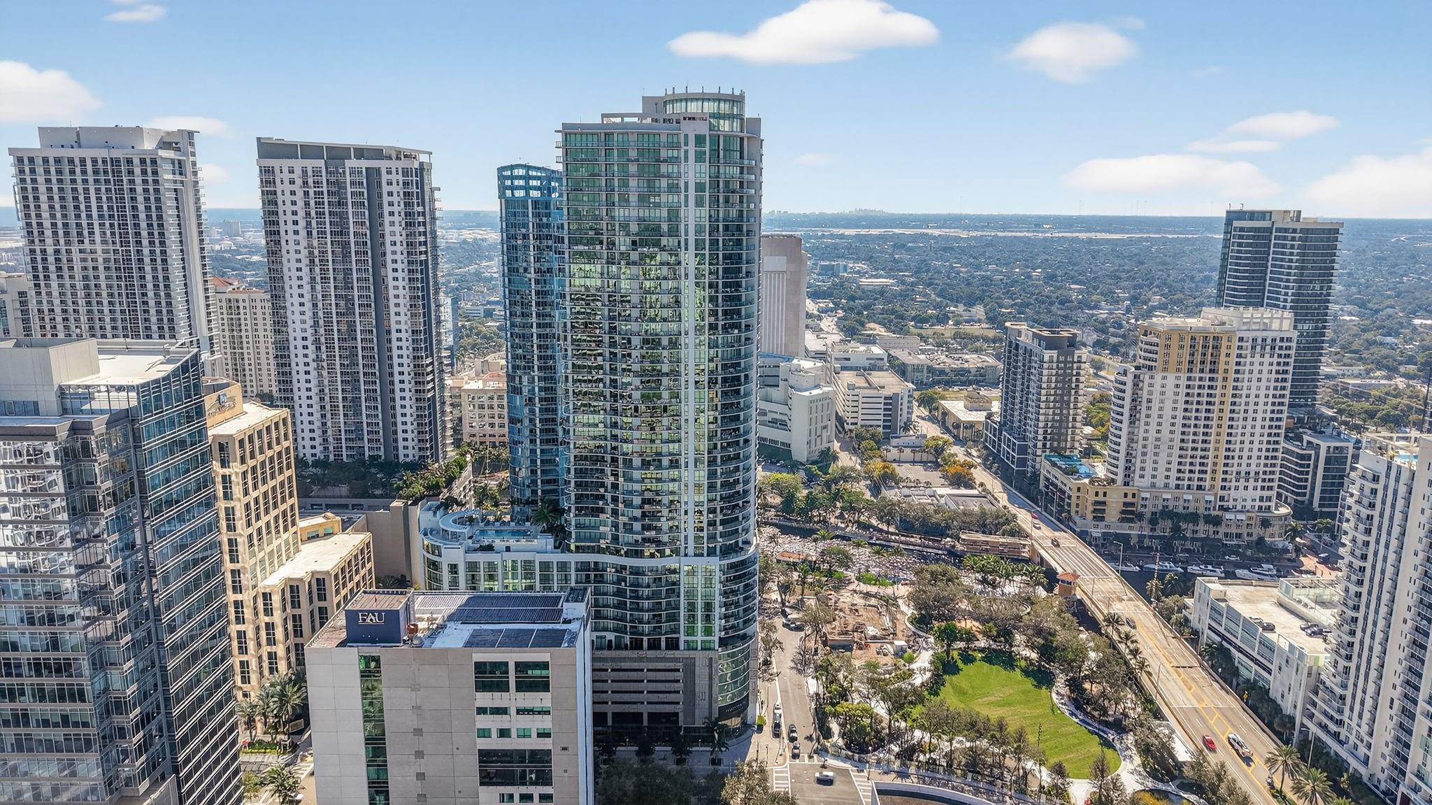 100 E Las Olas Blvd - Residential