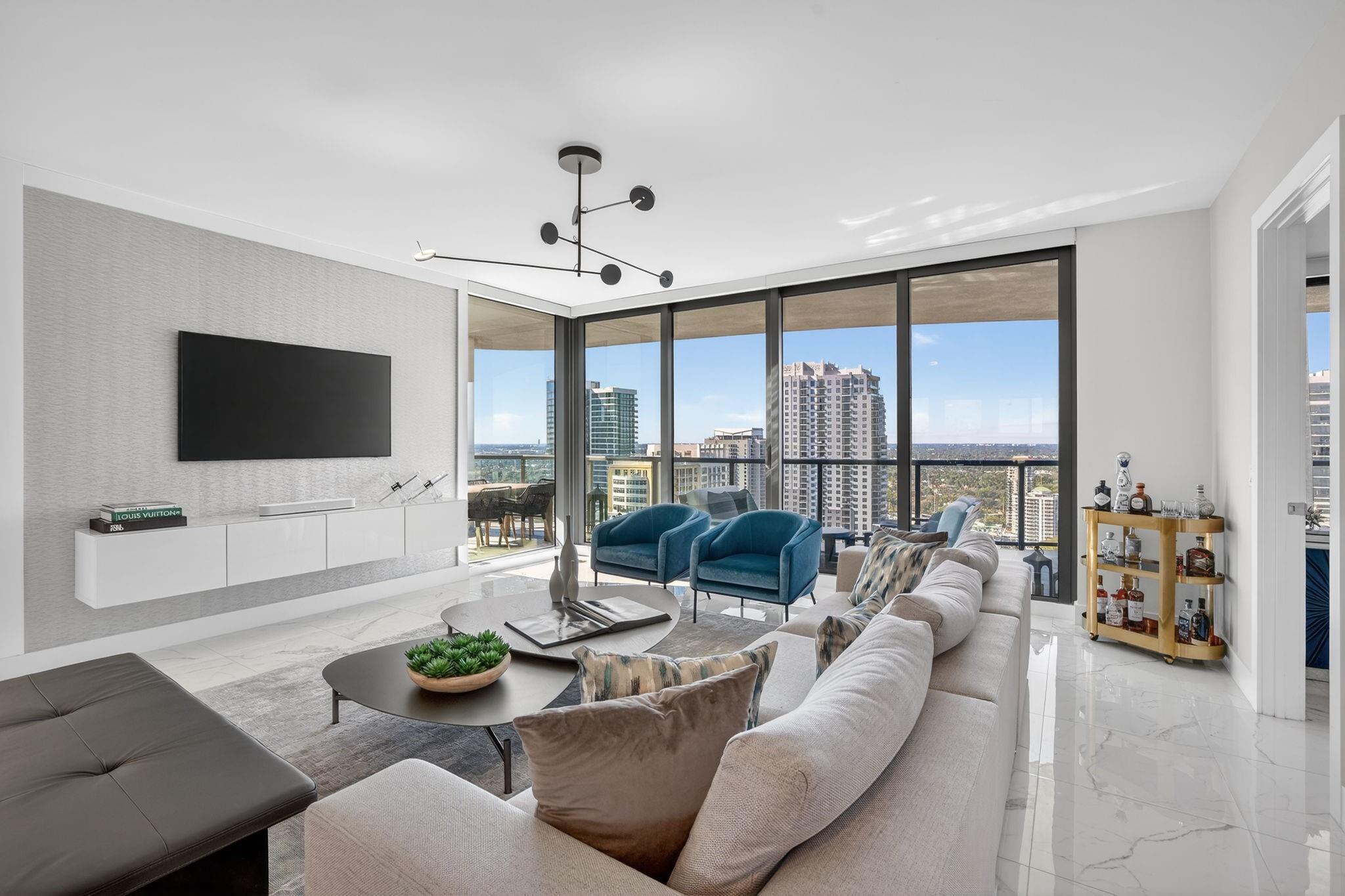 100 E Las Olas Blvd - Residential