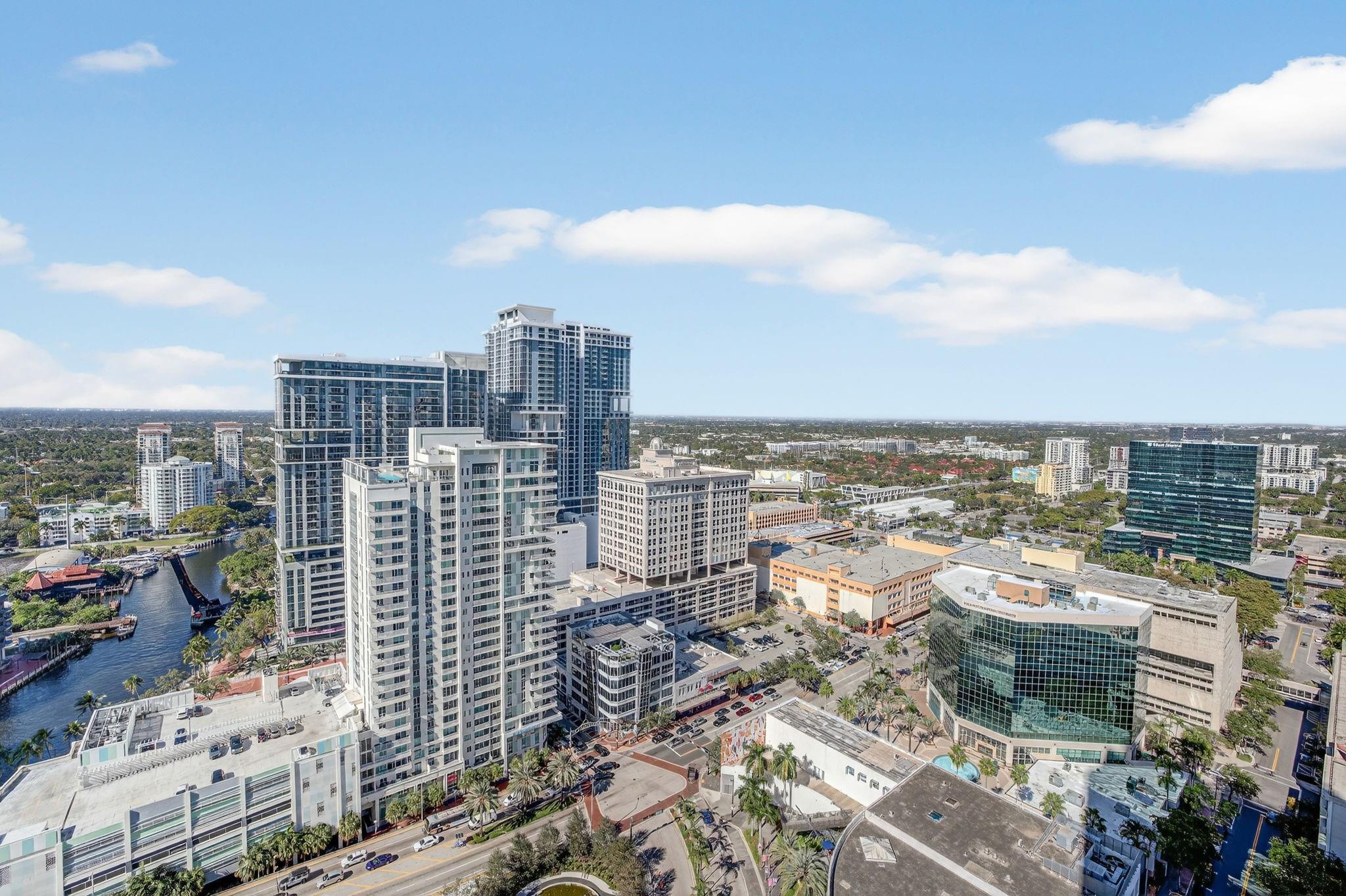 100 E Las Olas Blvd - Residential