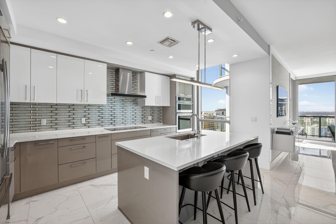 100 E Las Olas Blvd - Residential