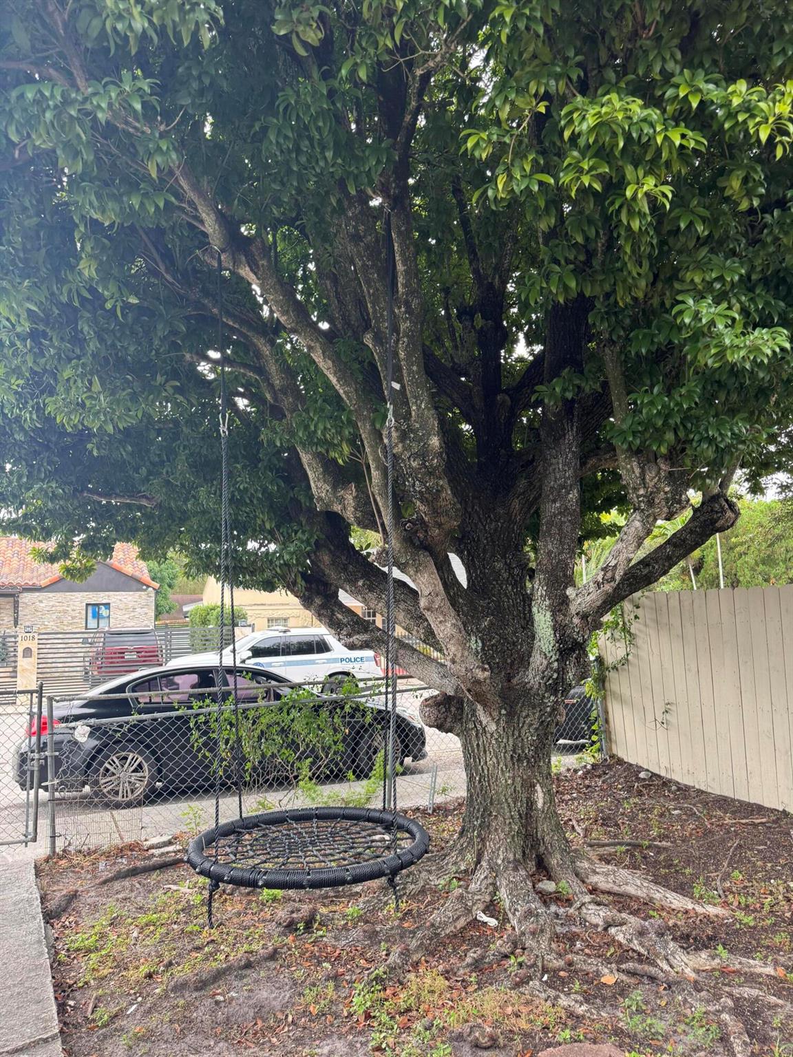 CRESTWOOD - Residential