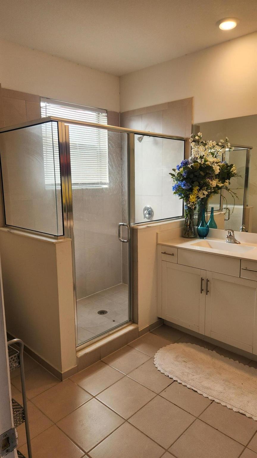 TROTTERS CHASE - Residential Lease