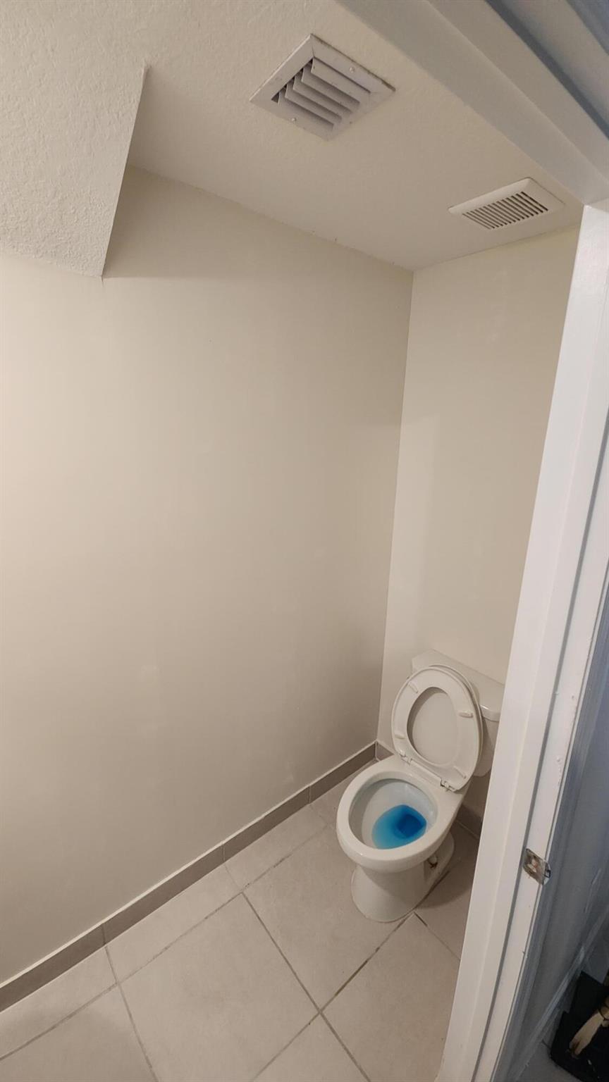 TROTTERS CHASE - Residential Lease