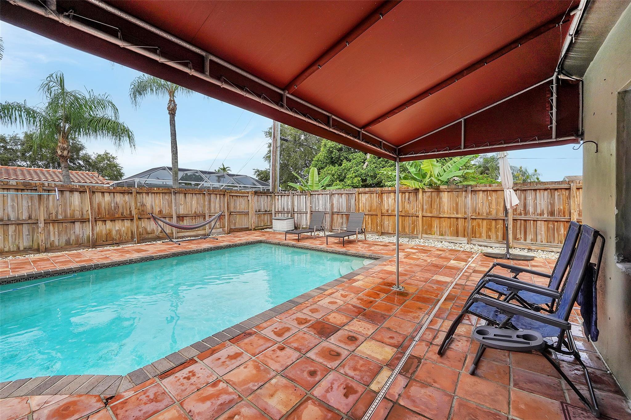 Hollywood Hills 6-22 B - Residential Lease